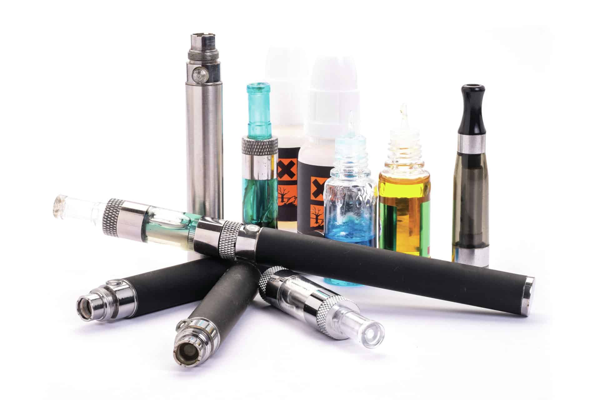 Cigarette électronique vapoteuse : choix, utilisation et nettoyage ...